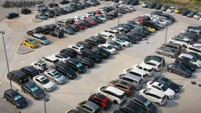 worlds-most-expensive-parking-space-hong-kong