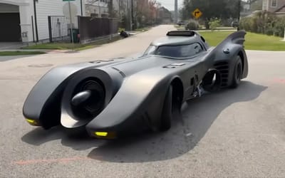 owner-of-mystery-batmobile-houston-finally-unmasked