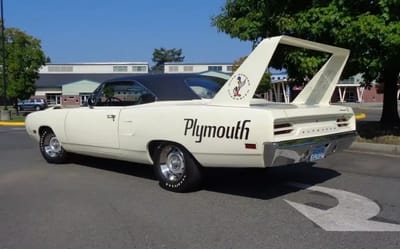 How this man managed to get the ultra-rare last factory 1970 Plymouth Superbird