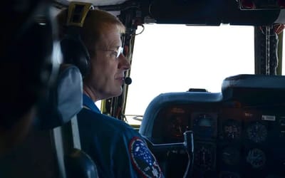 Inside look at the world’s most bizarre aircraft NASA Super Guppy unconventional landing from the pilot’s POV