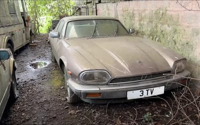 Classic American car and a real Ferrari discovered in 150-car ‘biggest’ UK barn find