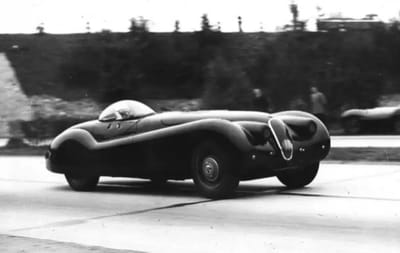 jaguar-xk120m-1950s-car