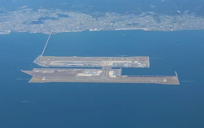 japans-record-breaking-airport-sinking-into-the-sea