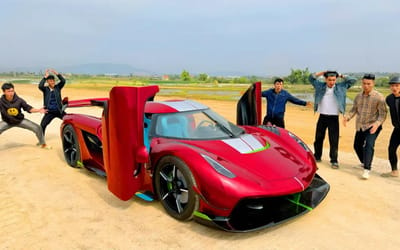 This Koenigsegg Jesko only costs $100, but – you’ve guessed it – there’s a catch