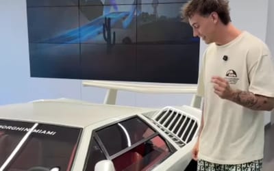 Man checking out a Lamborghini Countach in Florida discovers an unbelievable secret he guarantees you wouldn’t know