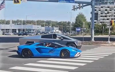 There was a real shock ending when a Tesla Cybertruck took on a Lamborghini Aventador in a street drag race in Virginia