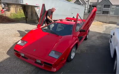 Kansas man says it might be time to sell his $500K 1989 Lamborghini Countach after seeing what a fake one looks like