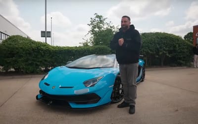 Man who sold all his cars to travel, went shopping with a $1.3 million budget to buy the ultimate tour car