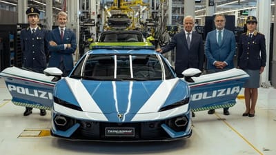 Italy's police just got a new 907HP Lamborghini Temerario and this is why they keep getting given Lambos