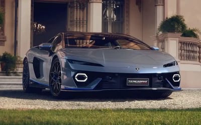 Lamborghini shows off its beautiful first custom Temerario packing 907hp
