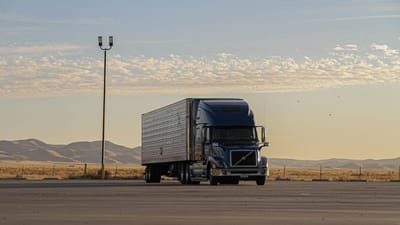 how-truck-drivers-live-on-the-road