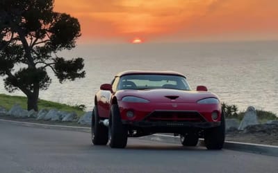 Man turns Dodge Viper into off-roader to give it more muscle