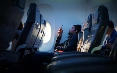 This is what happens in the surprisingly dangerous scenario when your phone falls between plane seats