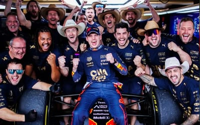 Max Verstappen is now odds-on favorite to win F1 championship, overcoming 104-point deficit