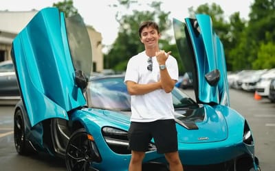20-year-old-flies-from-miami-to-new-jersey-to-buy-a-rare-mclaren-720s