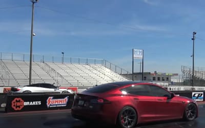 Tesla Model S Plaid drag races a McLaren 750S in Florida and it’s not a close battle at all