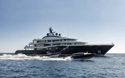 billionaires-toy-megayacht-finds-new-owner-after-massive-price-cut