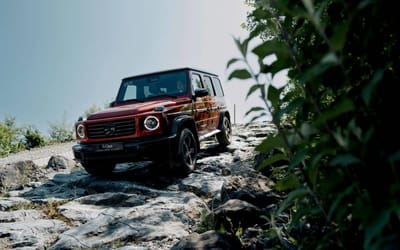 new-luxury-4x4-audi-answer-to-mercedes-g-class
