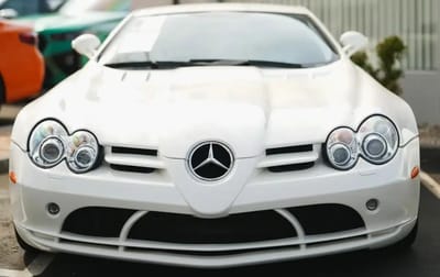 New Jersey car salesman stunned to find $20,000 secret in dream $235K Mercedes SLR McLaren