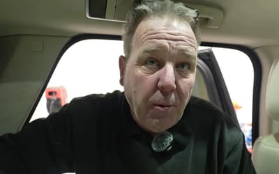 Man buys Range Rover from Copart and there's so much rodent damage he makes his dad very upset