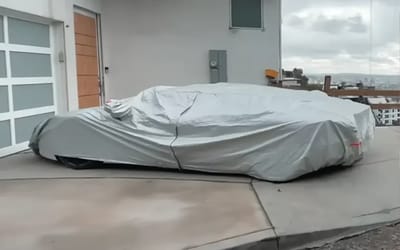 lamborghini-aventador-abandoned-mickey-rourke-la-home