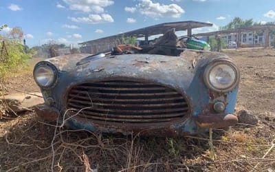 Mystery car found in Texas has people struggling to identify it