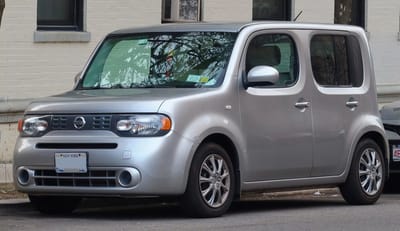 Woman who owns a Nissan Cube took a video of all the weird quirks her car has developed