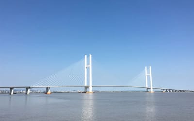 $350,000,000 ‘bridge to nowhere’ connecting China and North Korea shows signs of life after years of decay