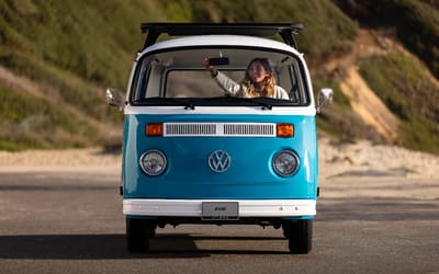 1977-volkswagen-microbus-survived-california-wildfires-restored