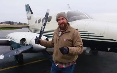 Owner offers abandoned plane to YouTuber for free if he can start it