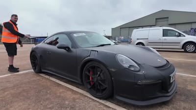 men-buy-porsche-991-1-gt3-from-copart-with-strange-rattling-sound