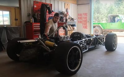 Guy from the US spent eight months rebuilding his Porsche Boxster into something truly awesome