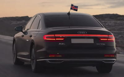 Man captures Iceland’s president driving on the roads and what he saw was a stark contrast with the US