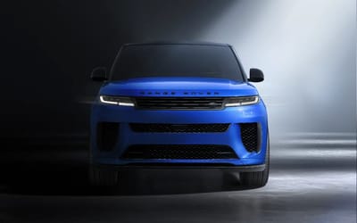 Range Rover is celebrating the original SVR with a 626hp tribute edition in its most iconic color