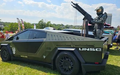 Elon Musk has a one-word response for the man who made a realistic Halo-themed Cybertruck