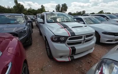 Rebuild expert laughs at what he found inside Dodge Durango in a scrap yard