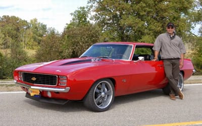 MLB Hall of Famer, Reggie Jackson, has $8m American car collection ft. iconic classic muscle cars