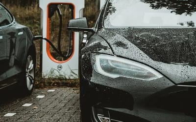 These are some ultra-reliable vehicles experts say will last well over 100,000 miles