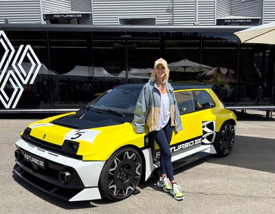Renault unveils electric car that it believes will turn even the most devout gearheads into an EV fan