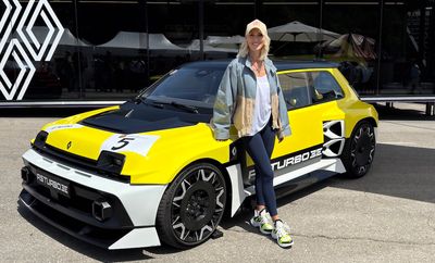 Renault unveils electric car that it believes will turn even the most devout gearheads into an EV fan