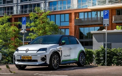 renault-5-evs-used-in-new-car-sharing-scheme-the-netherlands