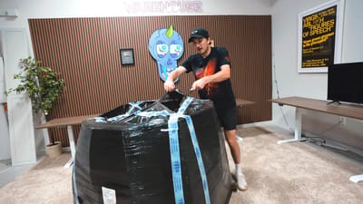 Georgia man buys $12,205 Amazon returns gaming pallet for $1,854 and finds some wild items that guarantee a profit