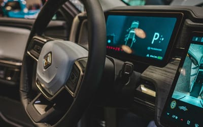 rivian-not-use-apple-carplay-ceo-rj-scaringe