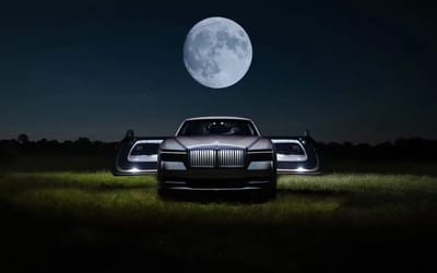 Rolls-Royce creates one-off Spectre Lunaflair for a client and it’s a masterpiece