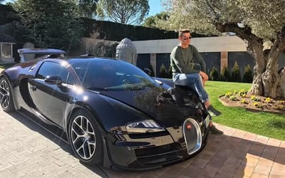 Woman visiting Portugal shocked by $2.2M Bugatti before finding out it’s Cristiano Ronaldo behind the wheel