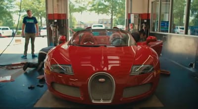 Georgia man puts cheap Chinese wheels on his $2M Bugatti after not being able to afford Bugatti ones