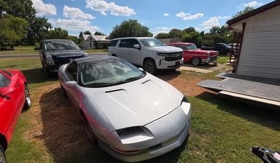 oklahoma-teenager-chooses-first-car-from-dads-backyard-lot