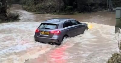 Man compares how electric cars fare in deep water with gas and diesel cars and there are some surprising results