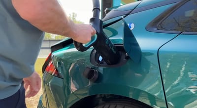 byd-flash-charging-megawatt-charger-ev-technology