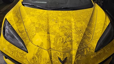 C8 Corvette found mysteriously sitting abandoned in a Miami hotel's parking garage and no one knows why